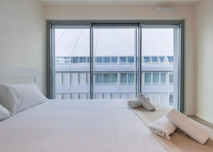 アパート Prata Riverside Xxvii リスボン